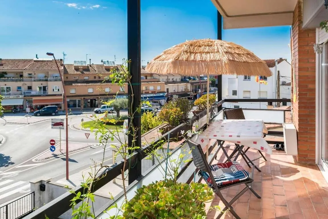 Avinguda De Girona Ferienwohnung L' Escala Apartamento